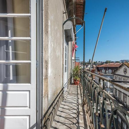 Guestready - Minimalistic Studio Downtown Порту Экстерьер фото