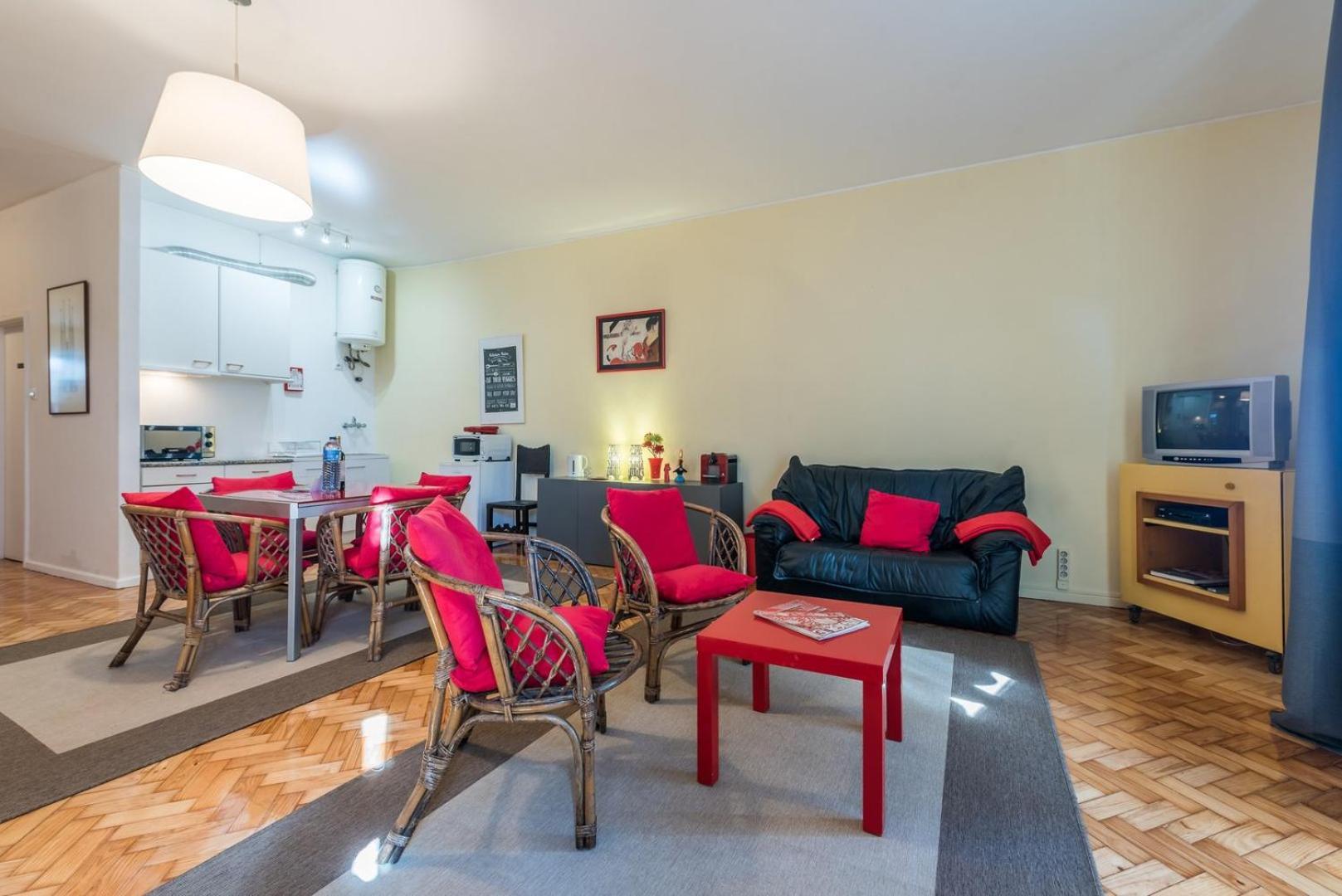 Guestready - Minimalistic Studio Downtown Порту Экстерьер фото