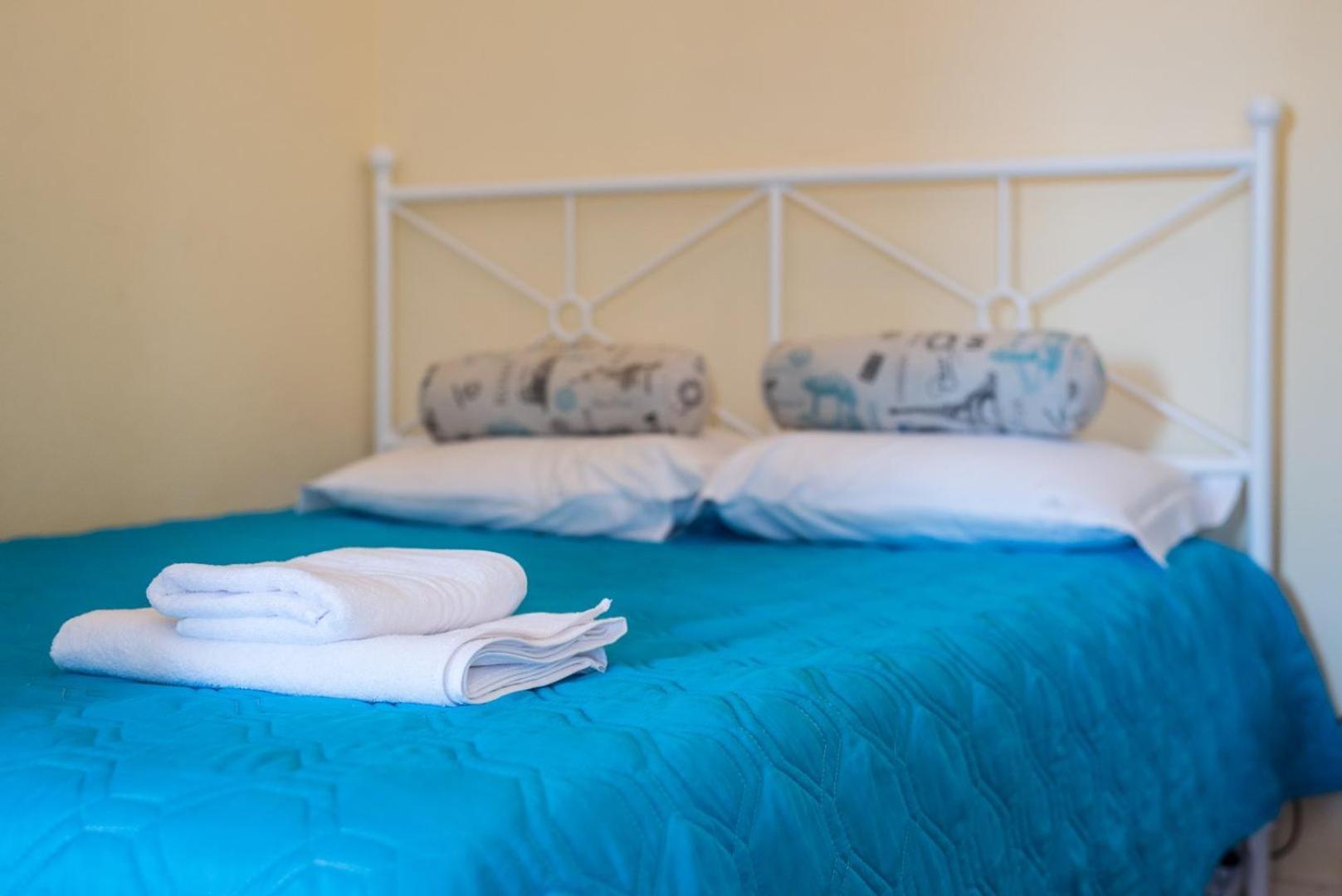 Guestready - Minimalistic Studio Downtown Порту Экстерьер фото