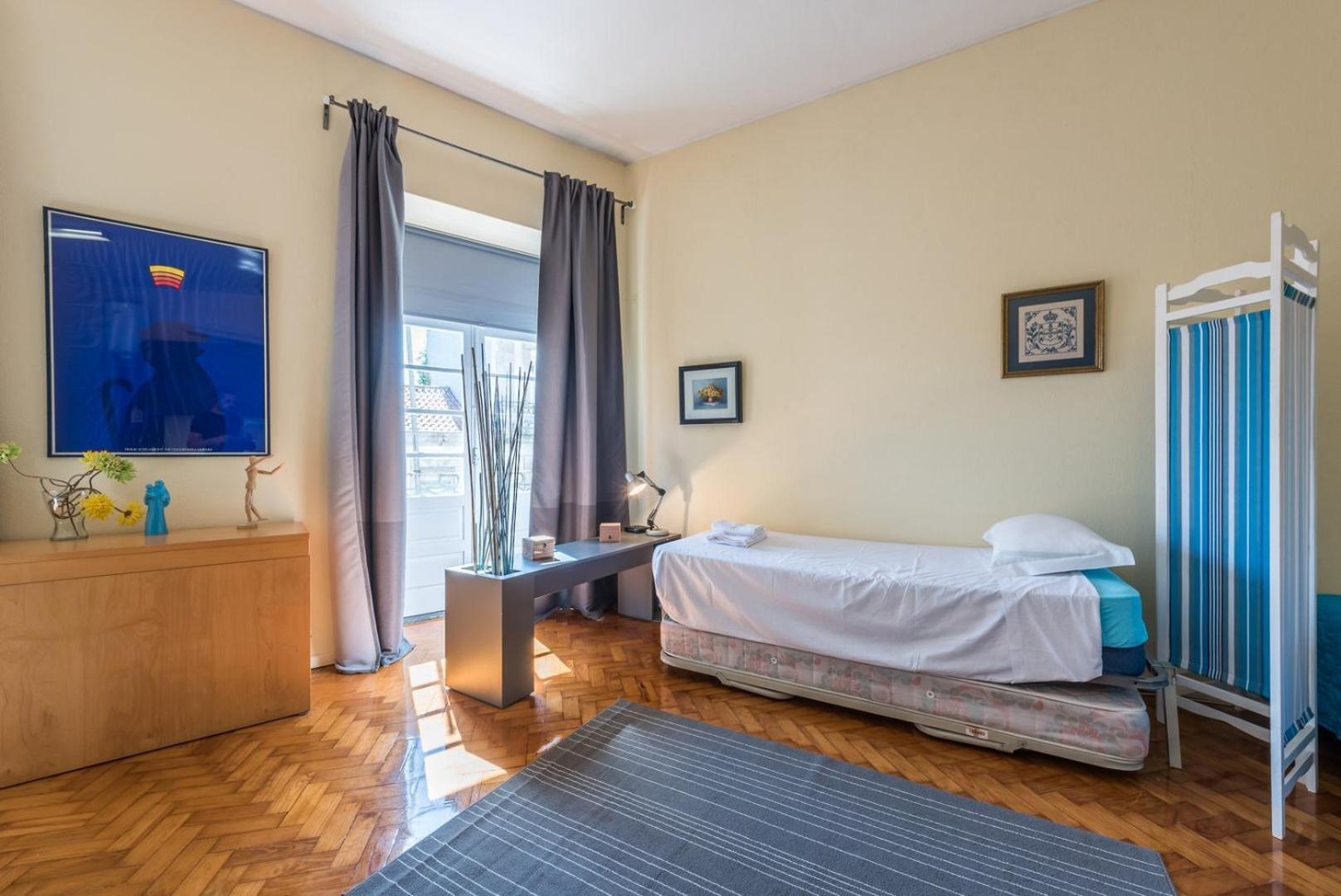 Guestready - Minimalistic Studio Downtown Порту Экстерьер фото